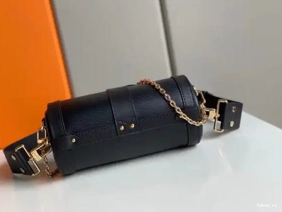 VUITTON TRUNK PAPILLON LOUIS 0602